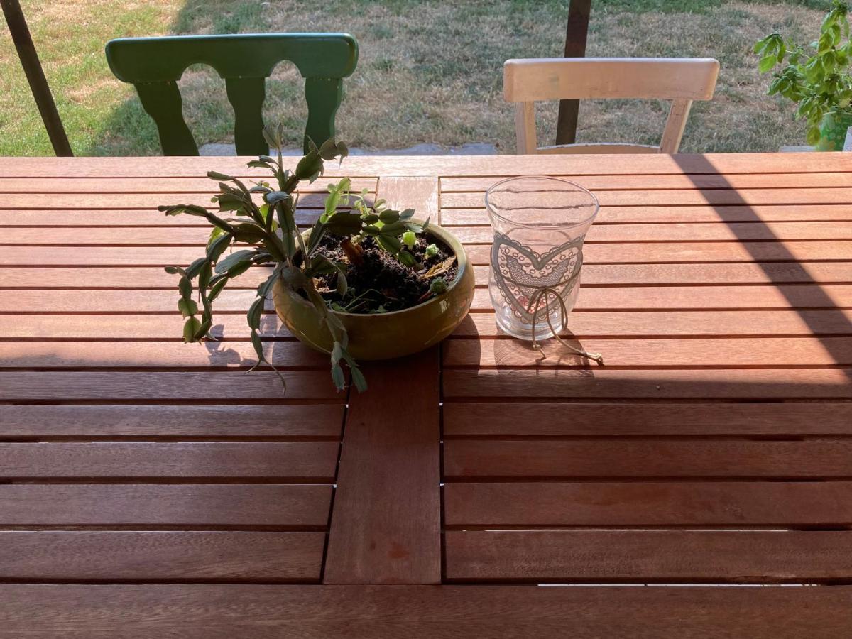 Leander Vendégház Gyöngyös Esterno foto